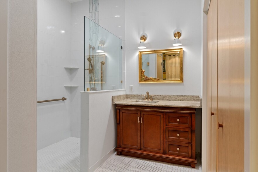 More Photos Of 311 NE 4th Ave, Crystal River Healthcare For Lease