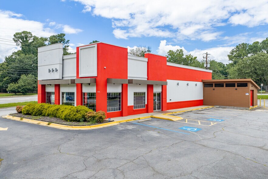 More Photos Of 4540 E Ponce De Leon Ave, Clarkston Restaurant For Lease