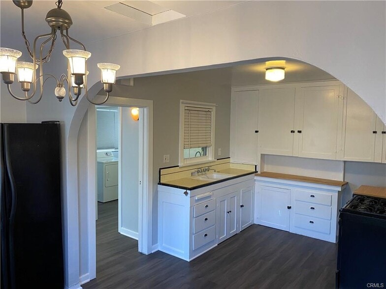 More Photos Of 2224 E St, La Verne Land For Sale