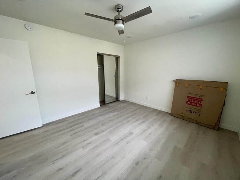 More Photos Of 553 N Flores St, Los Angeles Apartments For Sale