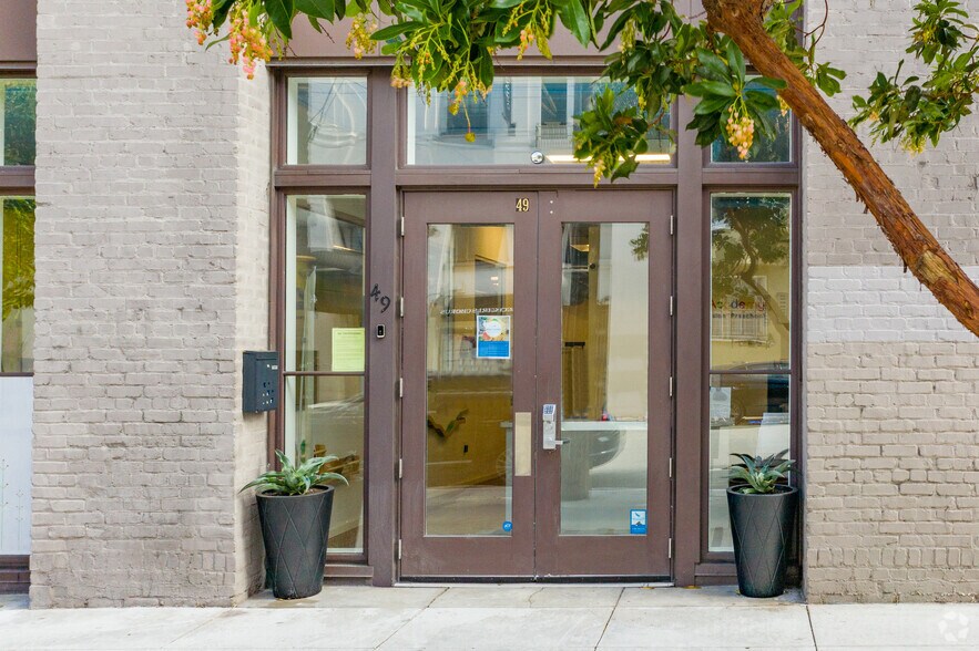 More Photos Of 49 Page St, San Francisco Daycare Center For Lease
