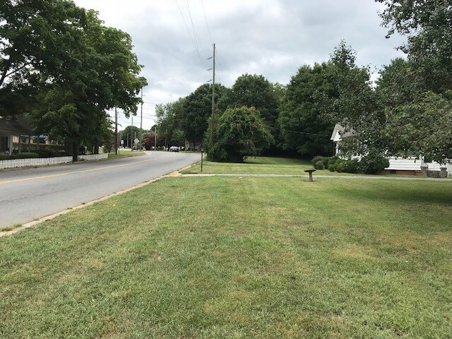 More Photos Of 609 E Church St, China Grove Land For Sale