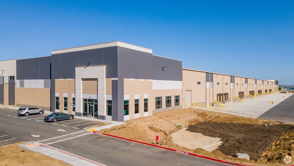 Primary Photo Of 4100 Wilbur Ave, Oakley Distribution For Lease