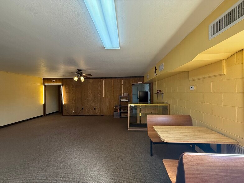 More Photos Of 11303 AR-27, Hector Freestanding For Sale