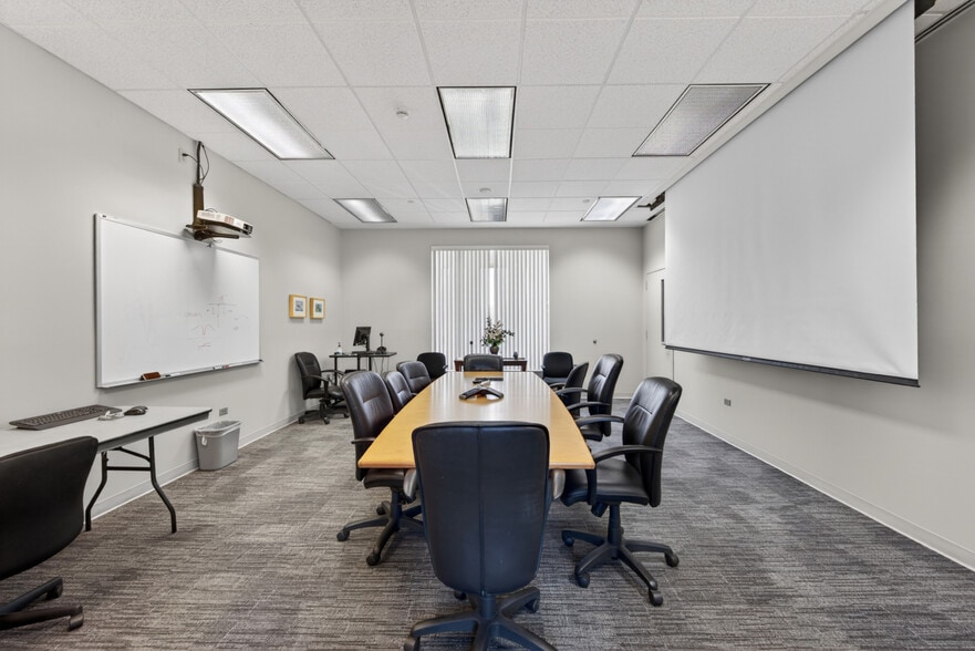 More Photos Of 5775 Moyer dr, Terre Haute Specialty For Sale