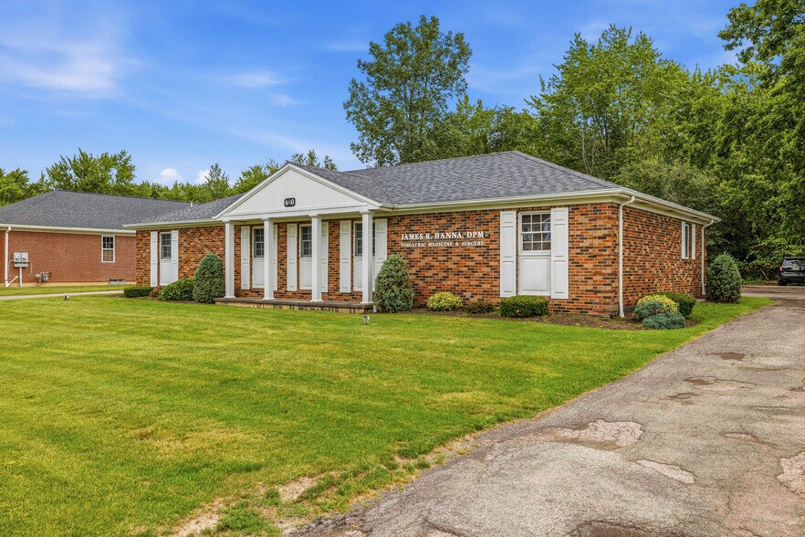 More Photos Of 690 Davison Rd, Lockport Office For Sale