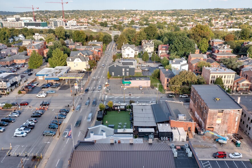 More Photos Of 209 E 4th St, Covington Office For Lease