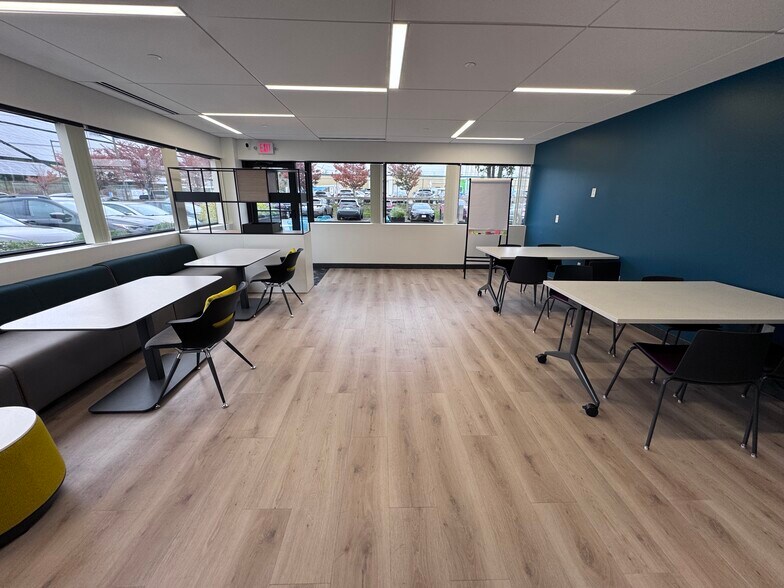 More Photos Of 100 Pennsylvania Ave, Framingham Office For Lease