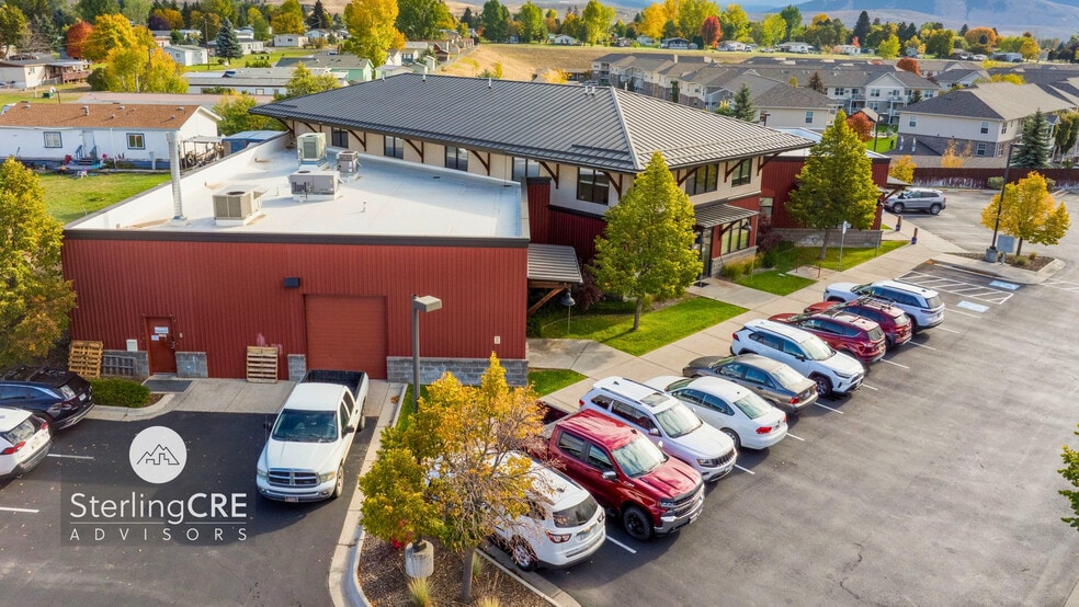 More Photos Of 4404 Expressway, Missoula Flex For Lease