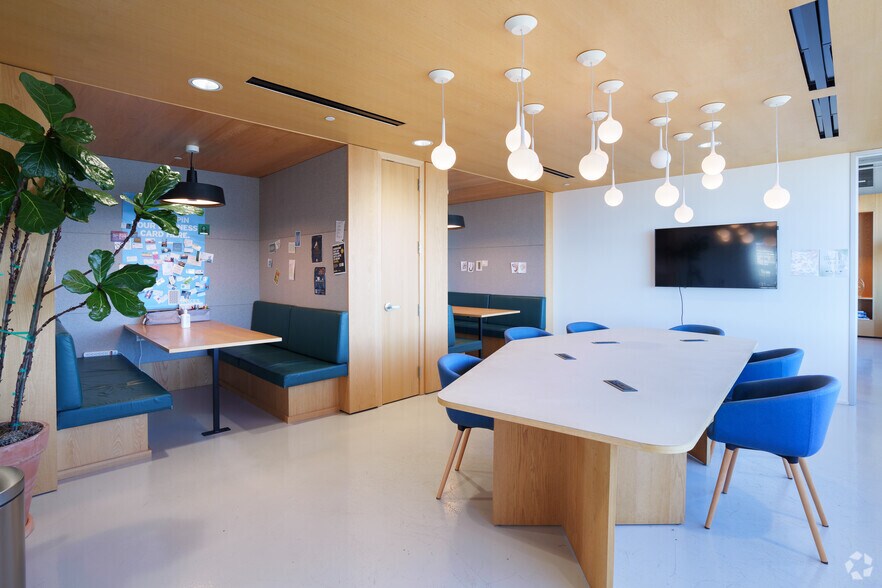 More Photos Of 66 Franklin St, Oakland Coworking Space