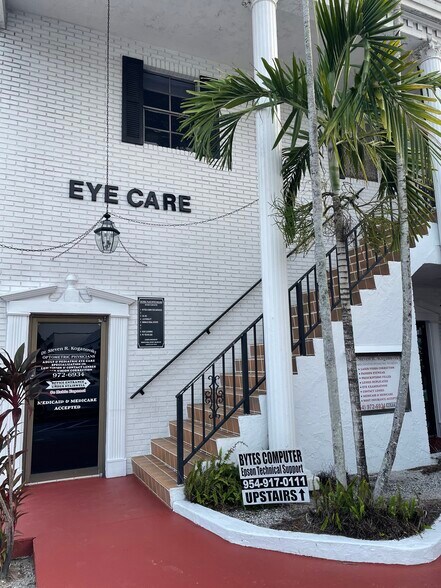 More Photos Of 101 N State Road 7, Margate Office For Lease