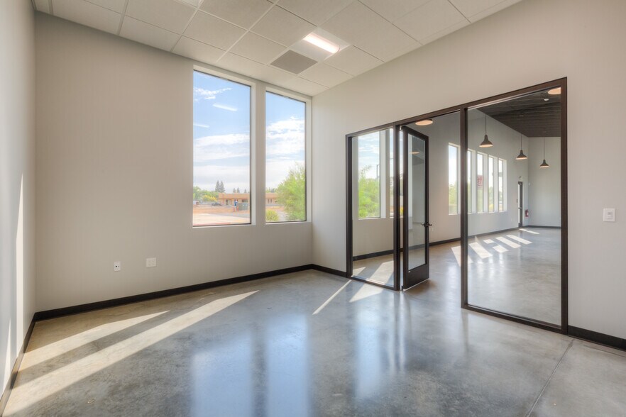 More Photos Of 2455 Beacon St, Chico Office For Sale