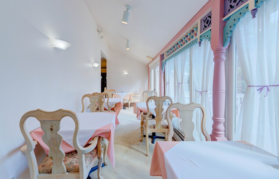 More Photos Of 4188 Nelson Rd, New Church Hotel For Sale