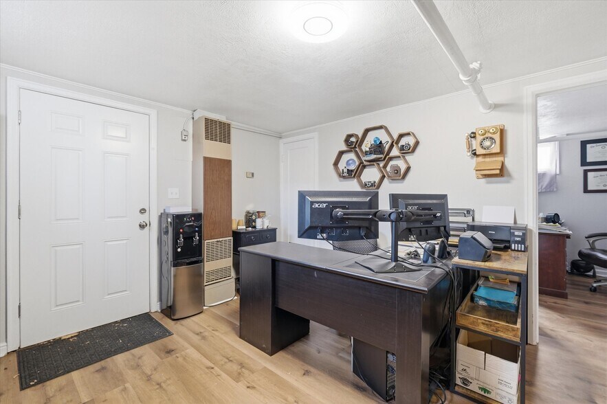 More Photos Of 105 W 200 N, Logan Office For Sale