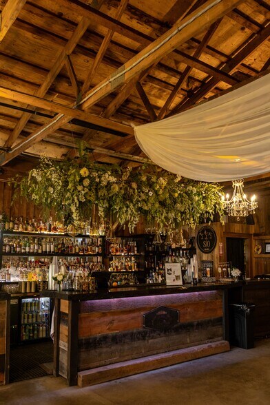 More Photos Of 309 ME-133, Winthrop Specialty For Sale