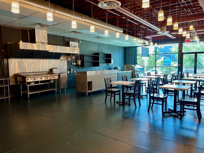 More Photos Of 10939 120th St NW, Edmonton General Retail For Lease