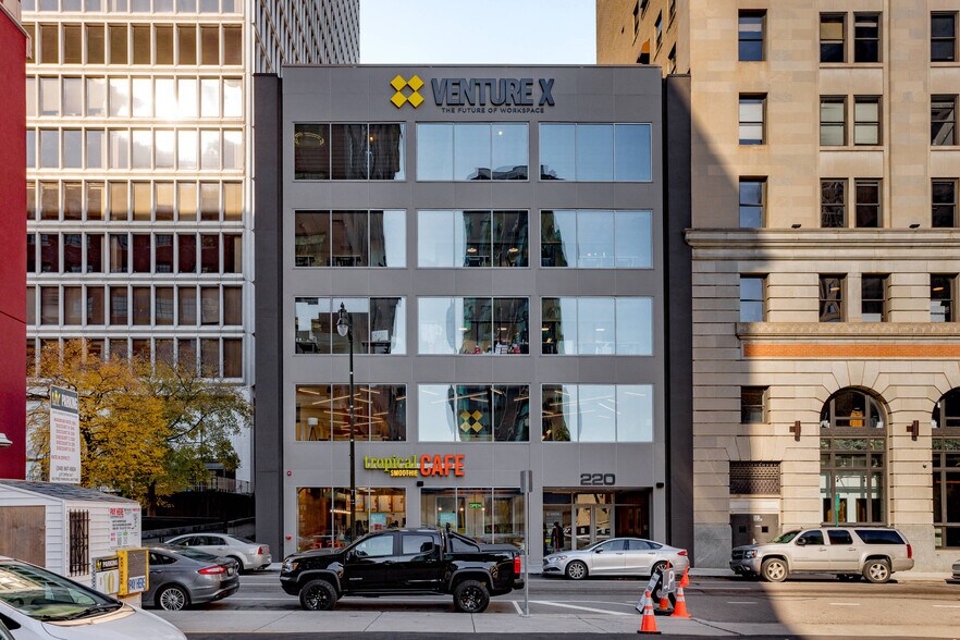 More Photos Of 220 W Congress St, Detroit Office For Lease
