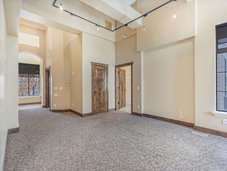 More Photos Of 485 S 100 E, Bountiful Office Residential For Sale