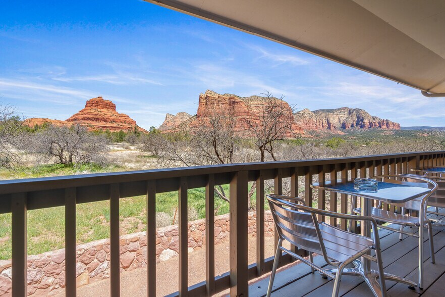 More Photos Of 100 Canyon Circle Dr, Sedona Apartments For Sale