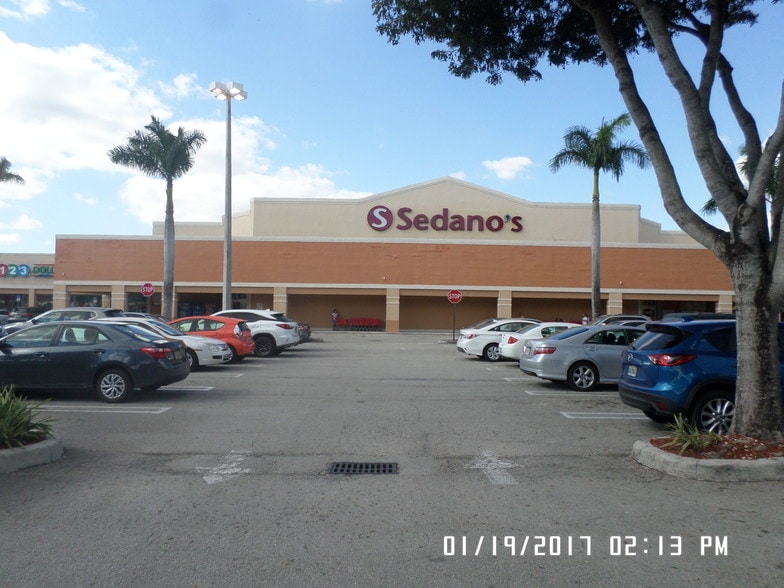 More Photos Of 16205 N Kendall Dr, Miami Unknown For Lease