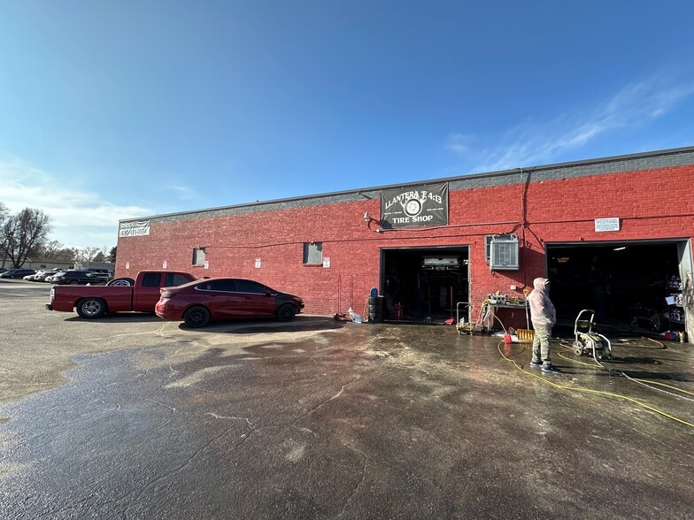 More Photos Of 1909-1915 9th St, Greeley Service Station For Lease