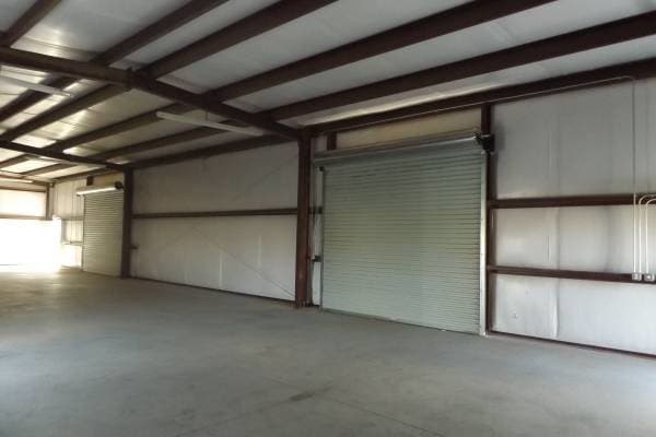 More Photos Of 8950 E Speedway Blvd, Tucson Warehouse For Lease