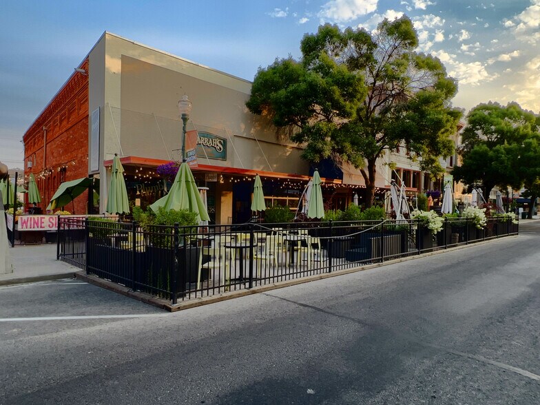 More Photos Of 39-47 E Main St, Walla Walla Storefront For Lease