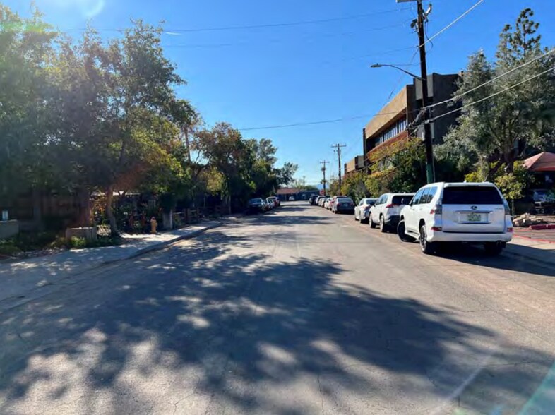 More Photos Of 2932 N 14th St, Phoenix Assisted Living For Sale