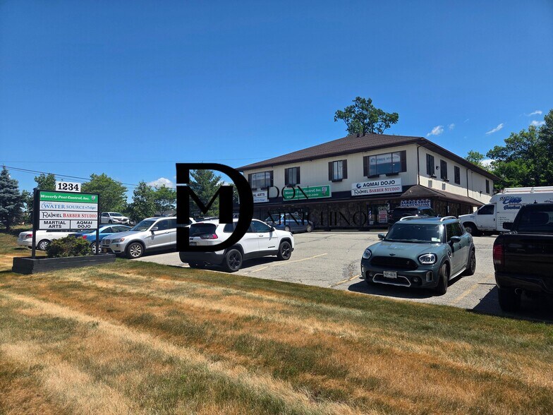 Primary Photo Of 1234 Us-9, Wappingers Falls Storefront Retail Office For Lease