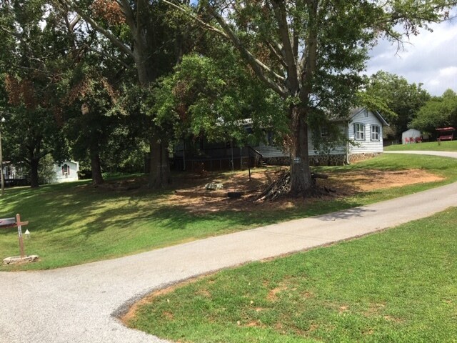 More Photos Of 3638 Thurmon Tanner Pkwy, Oakwood Land For Sale