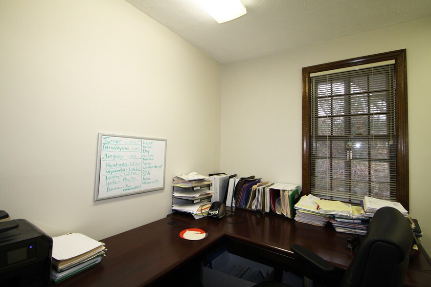 More Photos Of 2527 Cranberry Hwy, Wareham Office For Sale
