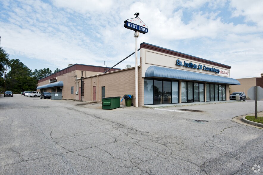 2803 Wrightsboro Rd, Augusta, GA 30909 For Lease
