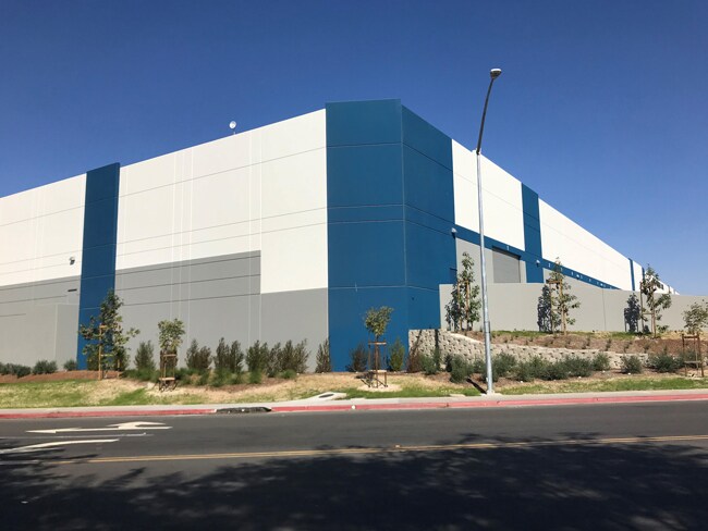 More Photos Of 9505 Airway Rd, San Diego Warehouse For Lease