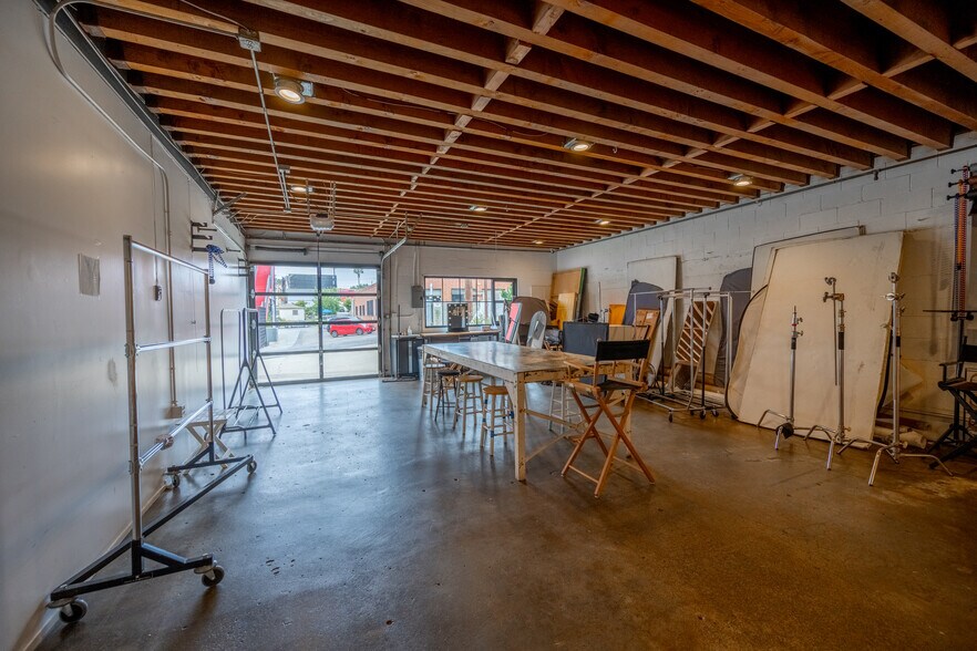 More Photos Of 215-217 Arena St, El Segundo Loft Creative Space For Lease