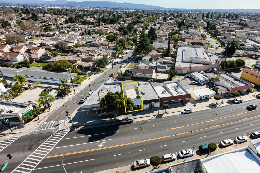 More Photos Of 9130 Las Tunas Dr, Temple City Storefront Retail Office For Sale