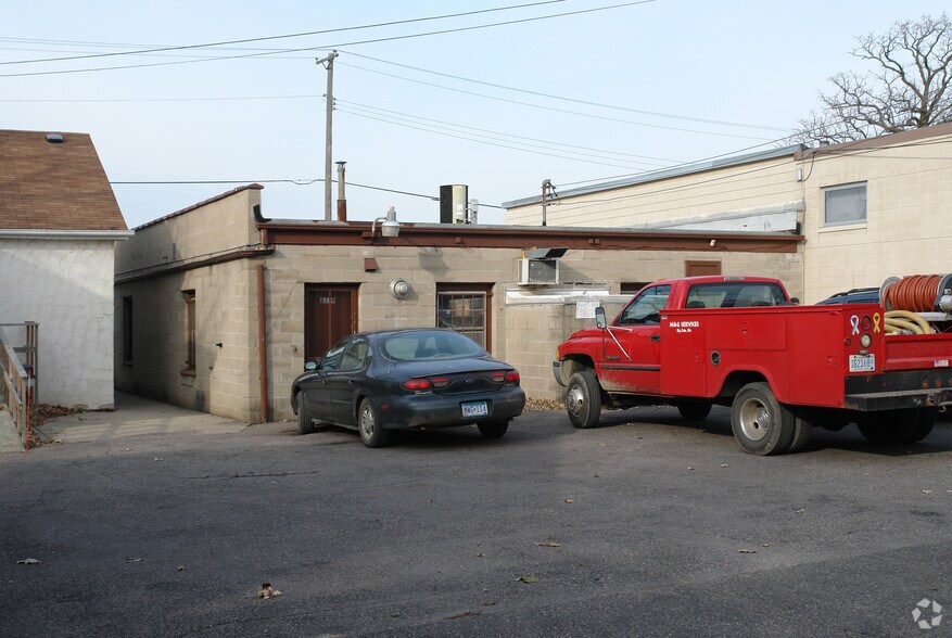 More Photos Of 6317-6319 S Penn Ave, Richfield Freestanding For Sale