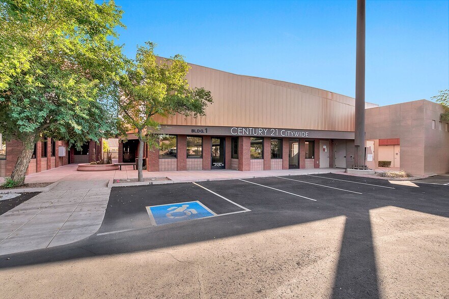 More Photos Of 4729 E Union Hills Dr, Phoenix Medical For Lease