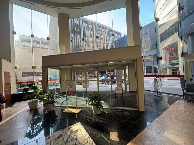 More Photos Of 225 Abraham Flexner Way, Louisville Medical For Sale