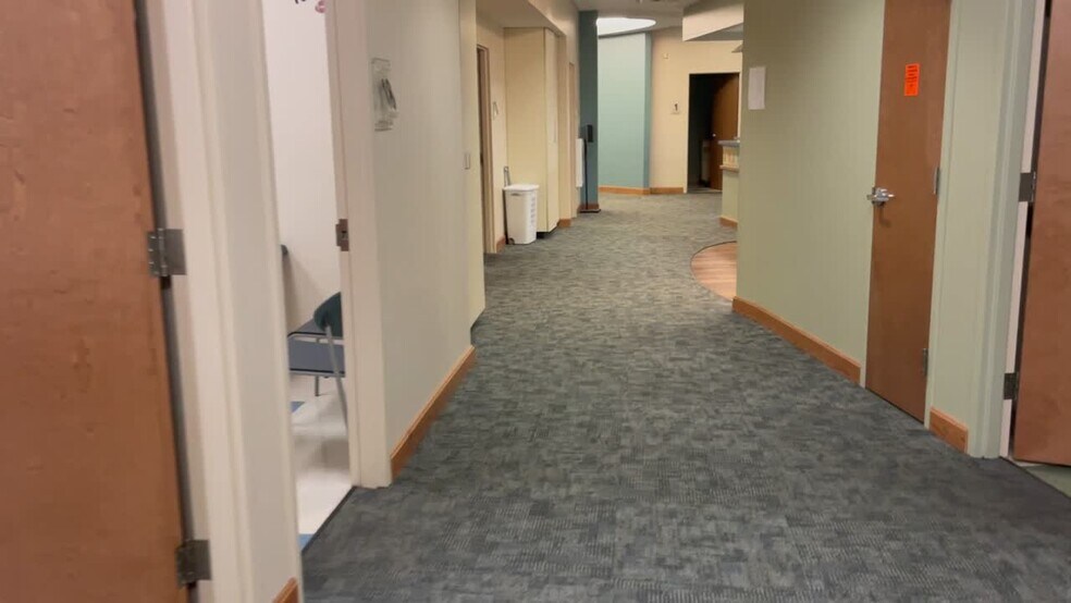 Primary Photo Of 2733 Wehrle Dr, Buffalo Medical For Lease