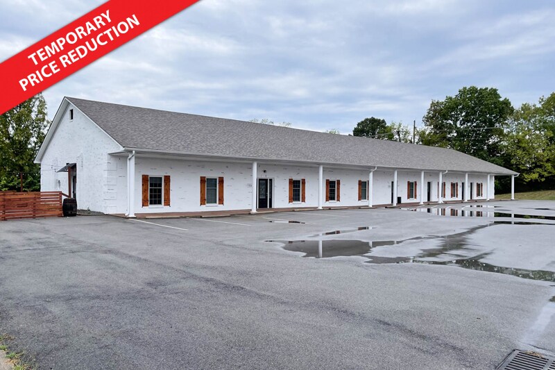 Primary Photo Of 531-537 Legion Dr, Harrodsburg Medical For Lease