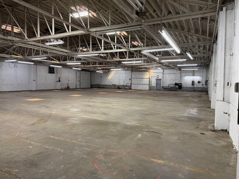 More Photos Of 3740 E 5th Ave, Columbus Warehouse For Lease