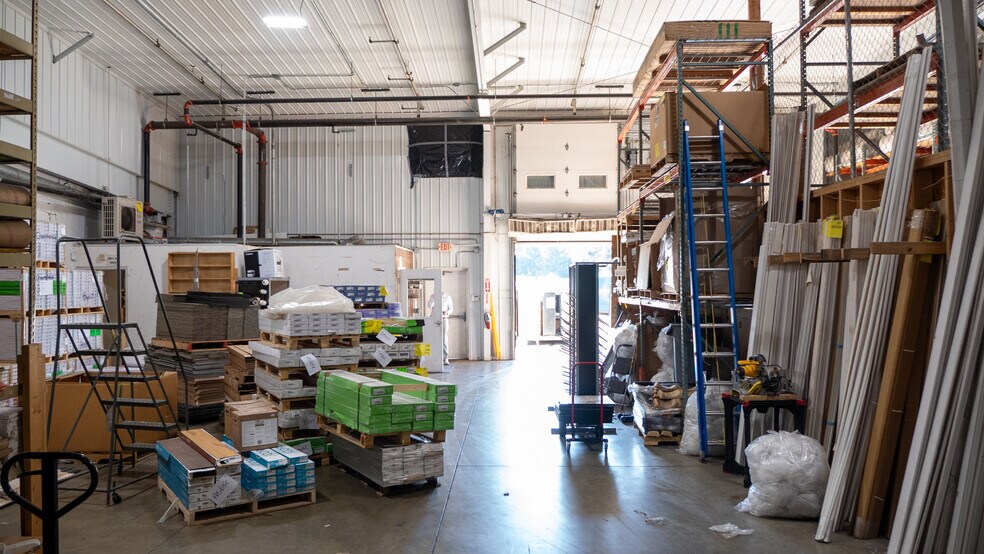 More Photos Of 5139 Highway 52 N, Rochester Freestanding For Lease