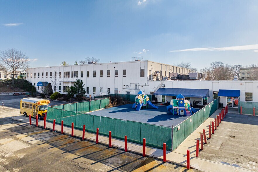 More Photos Of 6801 Jericho Tpke, Syosset Office For Lease