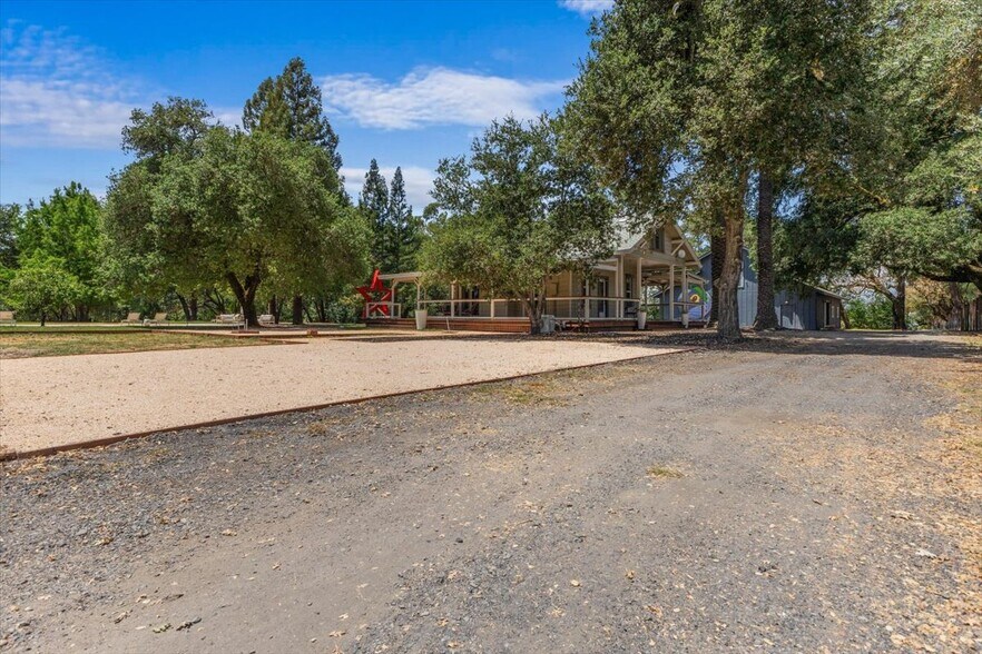 More Photos Of 5647 Highway 128, Geyserville Multifamily For Sale