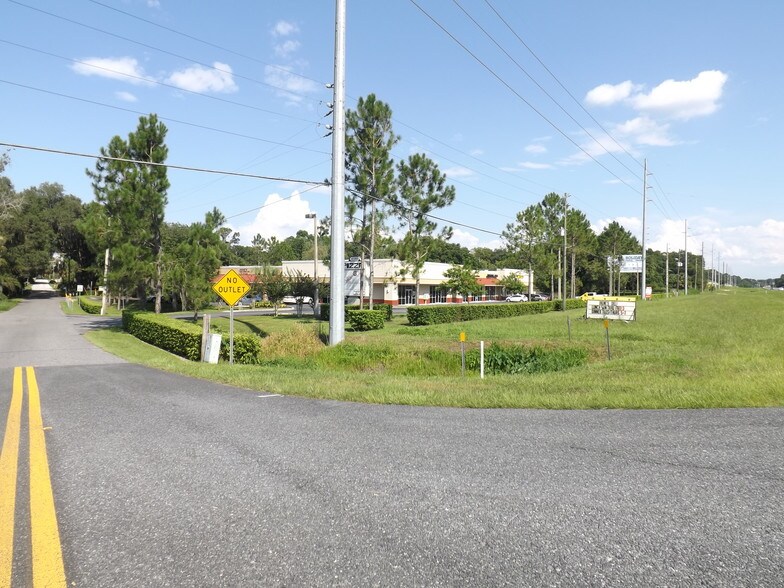 More Photos Of 4120 Corley Island Rd, Leesburg Storefront Retail Office For Lease