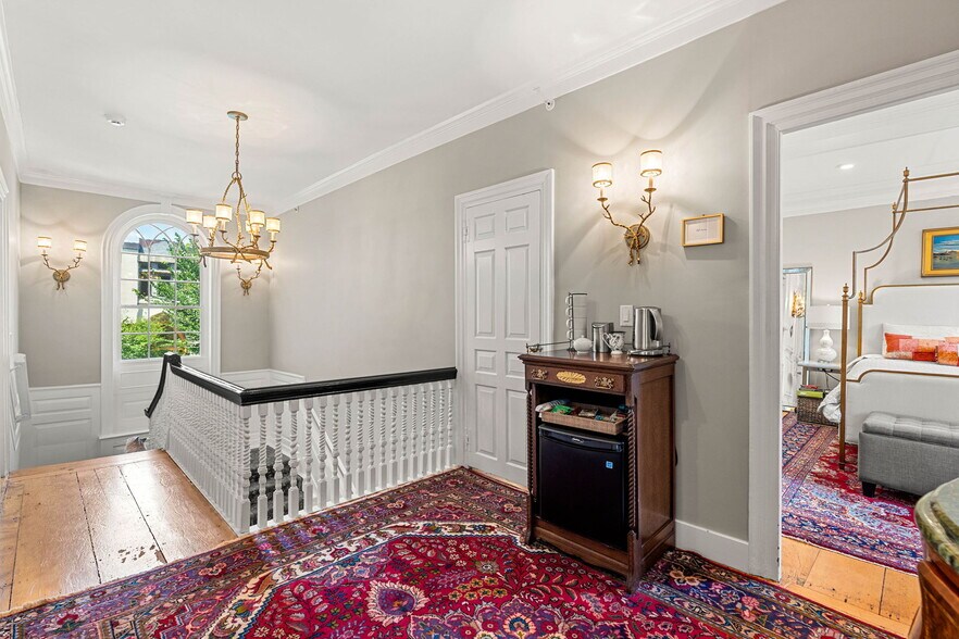 More Photos Of 314 Essex St, Salem Specialty For Sale
