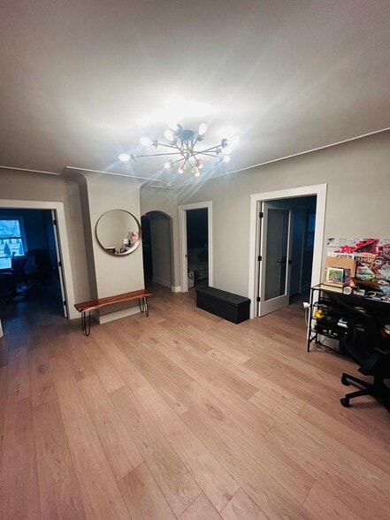 More Photos Of 26101 W Warren St, Dearborn Heights Flex For Lease