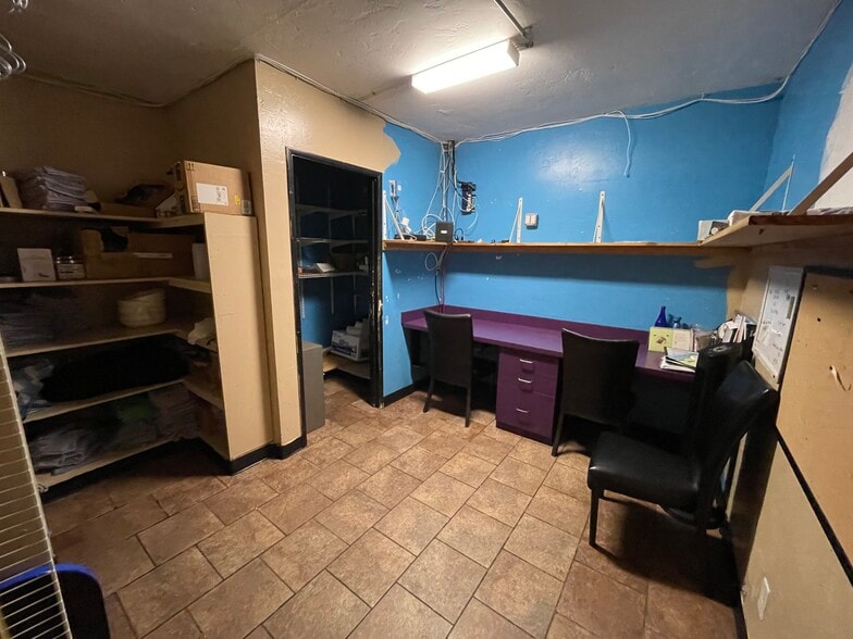 More Photos Of 5933-43 El Cajon Blvd, San Diego Storefront Retail Office For Sale