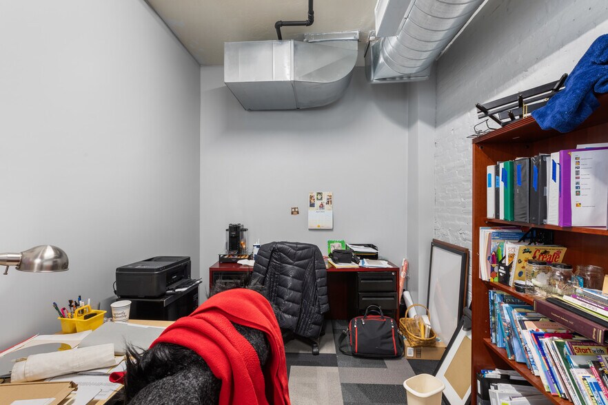 More Photos Of 77 Elm St, Amesbury Loft Creative Space For Lease