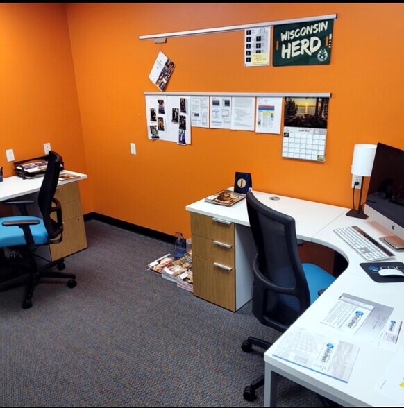 More Photos Of 400 N Richmond St, Appleton Multifamily For Sale